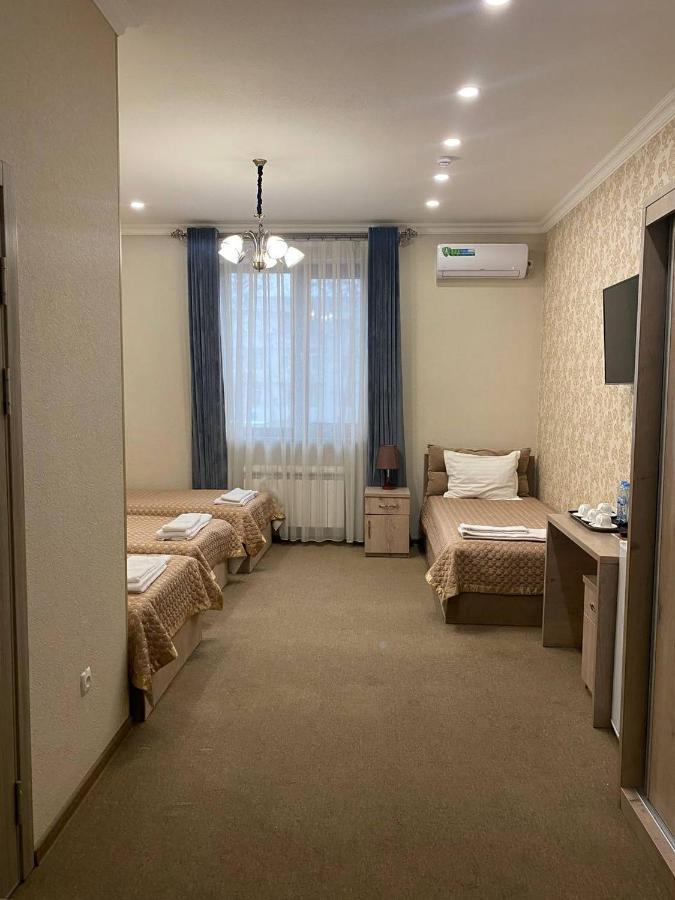 Huzur Hotel ทาชเคนต์ ภายนอก รูปภาพ